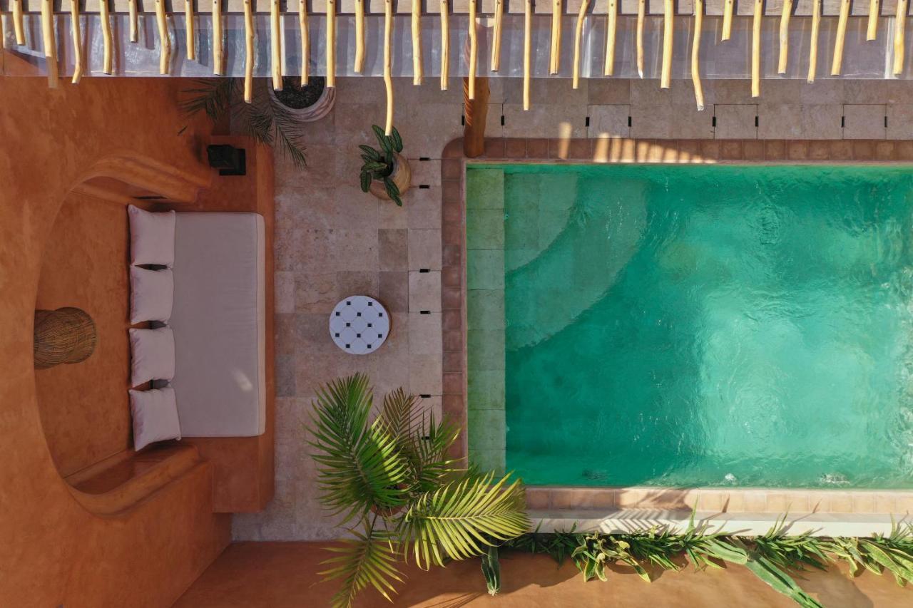Lina Boutique Villas And Spa Kuta  Экстерьер фото